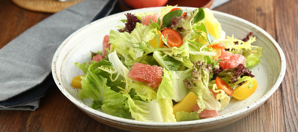 Healthy Fruit and Vegetable Sala