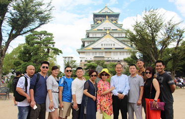 New Century Youth Learns Aboard: Investigating the Japanese Catering Market