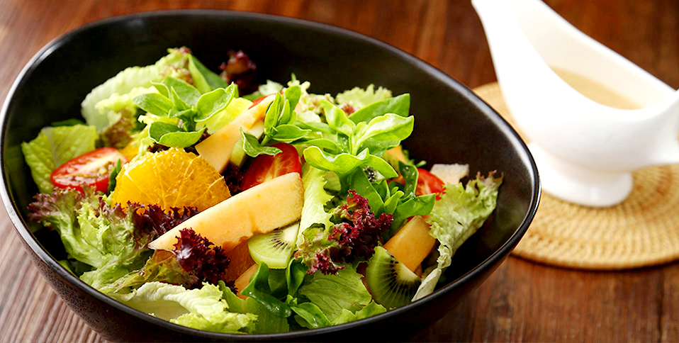 Healthy fruit and vegetable salad
